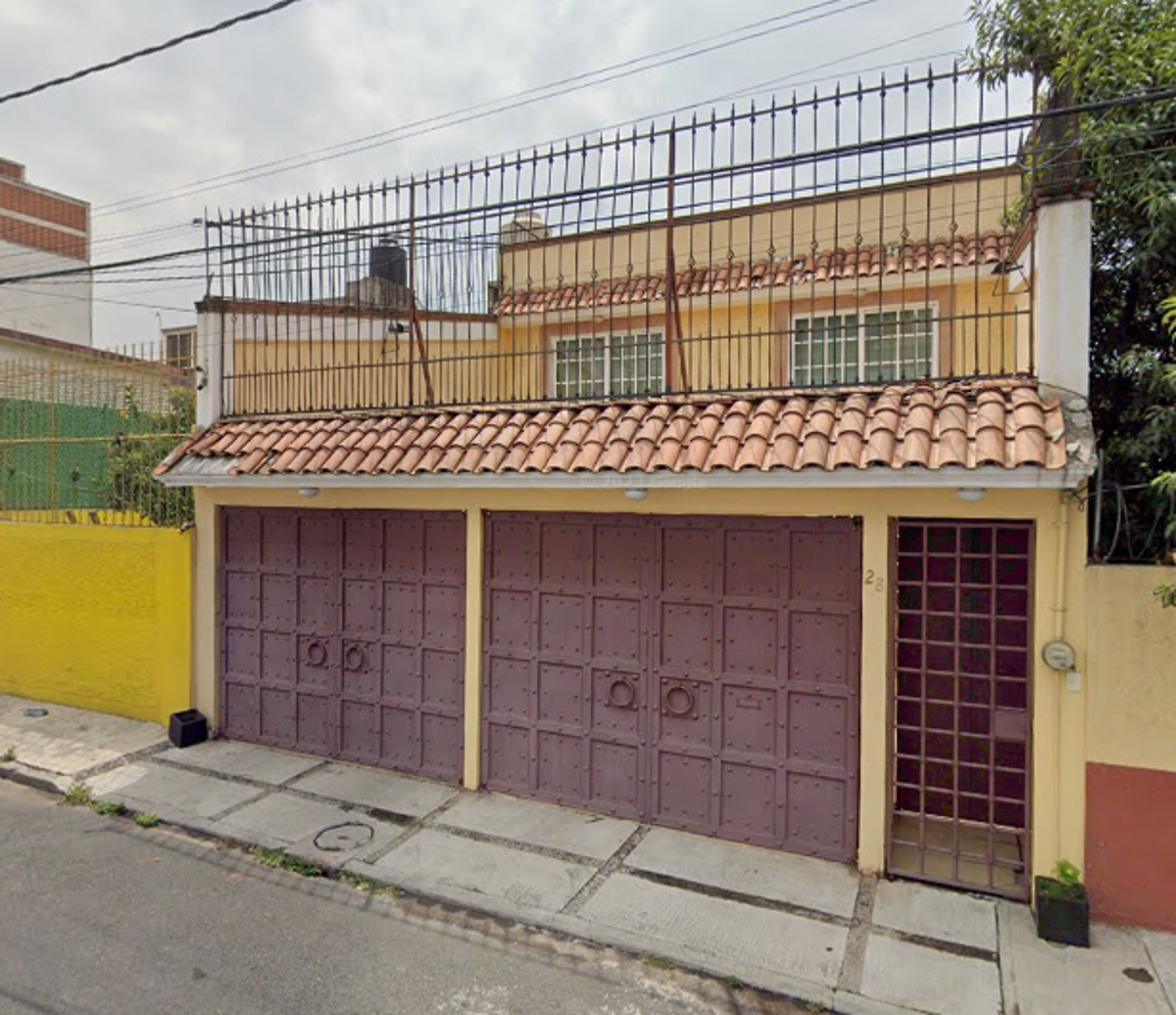 Casa en venta en El Reloj, Coyoacán — foto 1 de 10