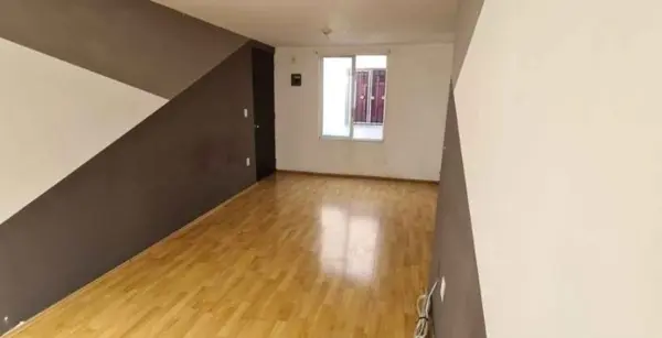 Casa en venta en San Nicolás Totolapan, La Magdalena Contreras — foto 3 de 14