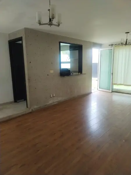 Casa en venta en Cacalomacán Centro, Toluca — foto 3 de 11