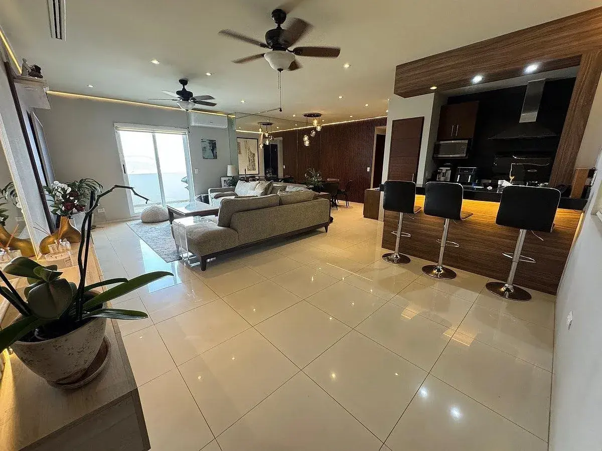 Departamento en renta en Colinas de San Jeronimo, Monterrey — foto 1 de 22