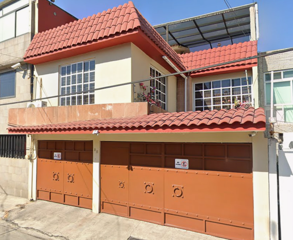 Casa en venta en Prado Vallejo, Tlalnepantla de Baz — foto 1 de 10