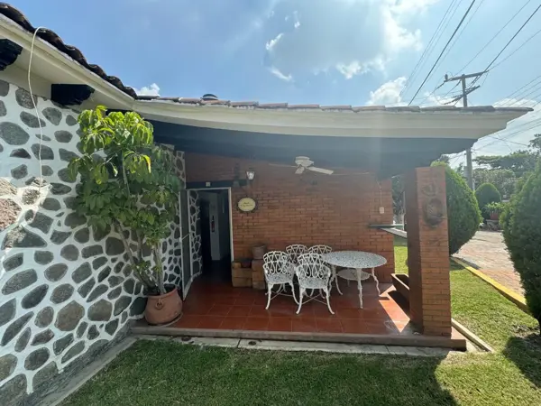 Casa en venta en Los Almendros, Jiutepec — foto 3 de 19