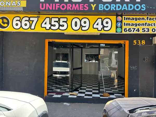 OFICINA CON AREA PARA BODEGA O TALLER
