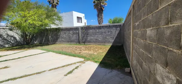 Casa en renta en Los Pinos, Saltillo — foto 3 de 9