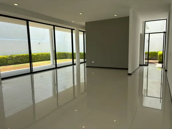 Casa en venta en Lomas de Angelópolis, San Andrés Cholula — foto 2 de 27