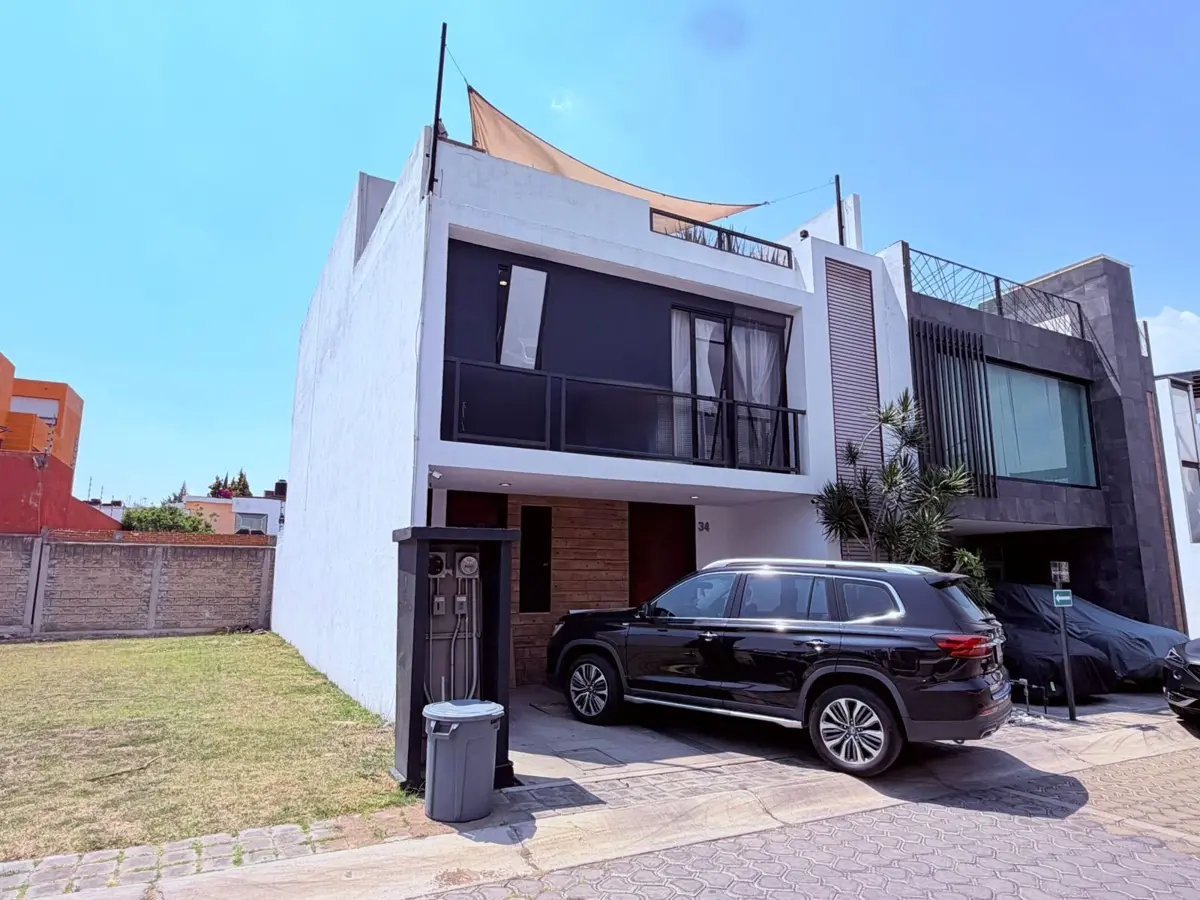 Casa en venta en Momoxpan, San Pedro Cholula — foto 1 de 27