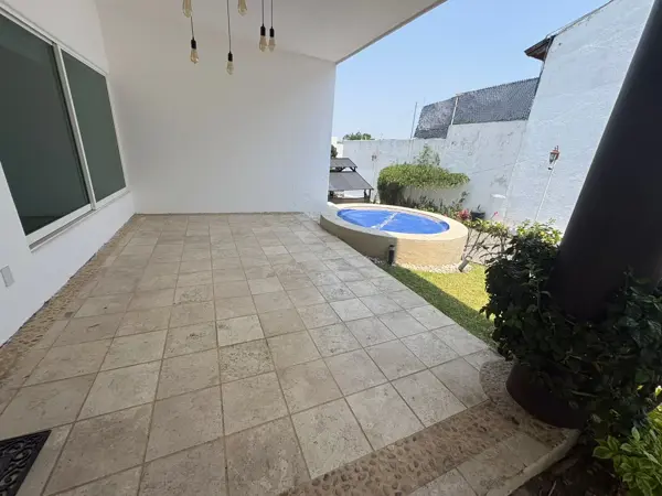 Casa en renta en Lomas de Atzingo, Cuernavaca — foto 2 de 24