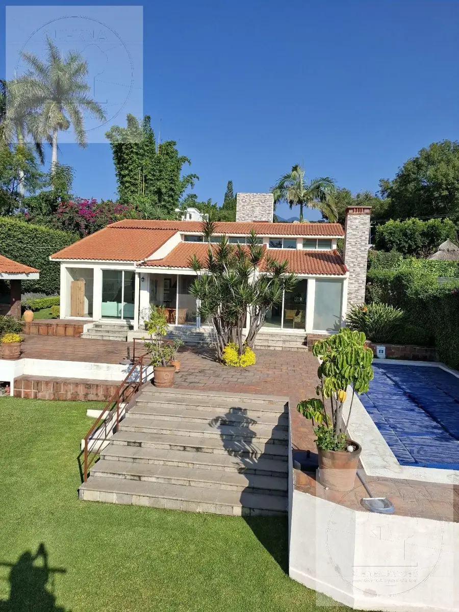 Casa en venta en Rancho Cortes, Cuernavaca — foto 1 de 43