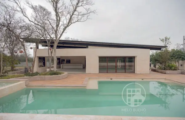 QUINTA EN VENTA EN EL BARRIAL QUINTA EN VENTA EN EL BARRIAL