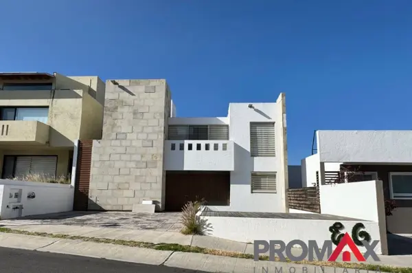 Venta de casa en Misión San Jerónimo, Querétaro