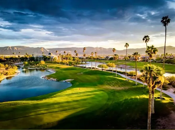 Terreno en Venta con Vista al Campo de Golf en Montebello, Torreón