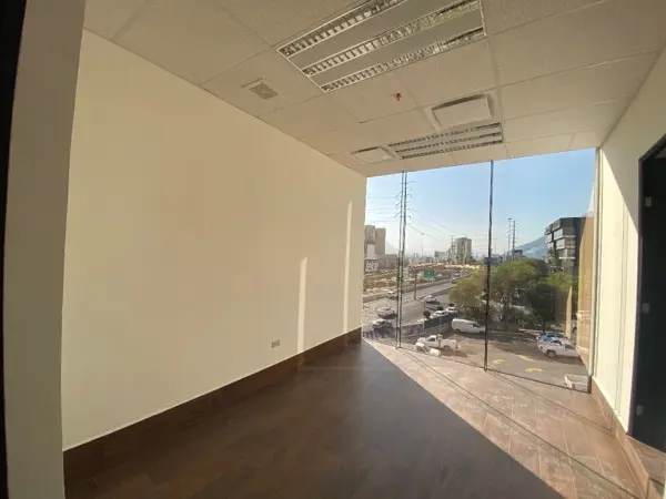 Oficina en renta en Del Valle Oriente, San Pedro Garza García — foto 2 de 5