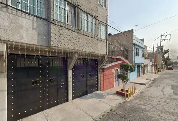 Casa en venta en Valle de Aragón 3ra. Sección Oriente, Ecatepec de Morelos — foto 2 de 9