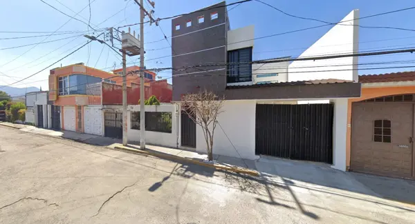 Casa en venta en Villa de las Flores 1a Sección (Unidad Coacalco), Coacalco de Berriozábal — foto 2 de 12