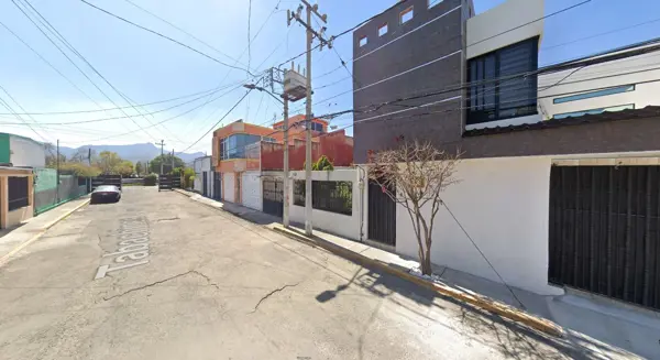 Casa en venta en Villa de las Flores 1a Sección (Unidad Coacalco), Coacalco de Berriozábal — foto 3 de 12