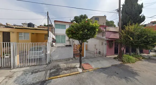 Casa en venta en Parque Residencial Coacalco 2a Sección, Coacalco de Berriozábal — foto 2 de 12