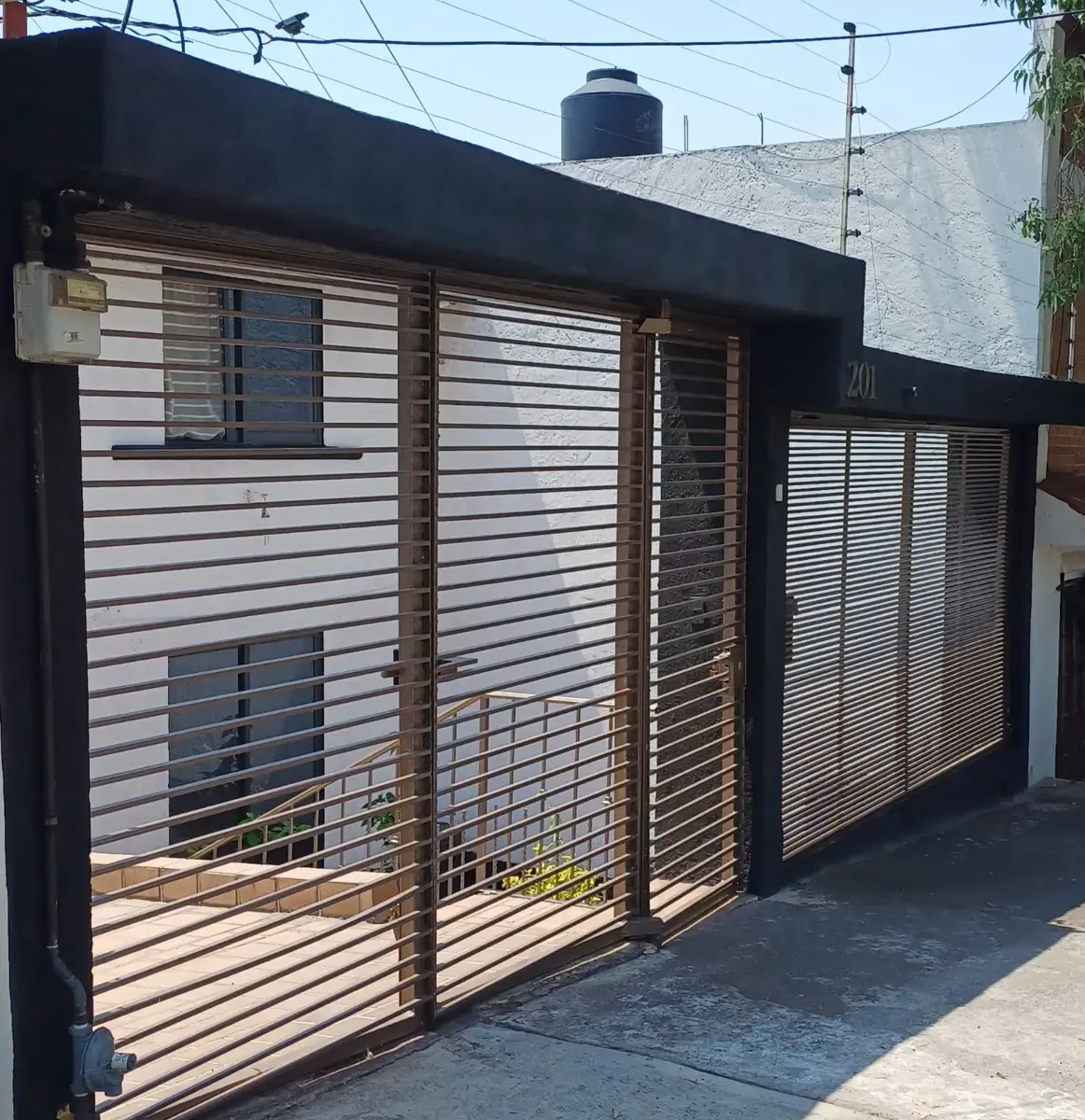 Casa en venta en Lomas de Valle Dorado, Tlalnepantla de Baz — foto 1 de 10