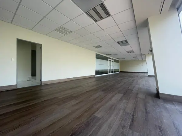Oficina en venta en Zona Valle Oriente, San Pedro Garza García — foto 2 de 9