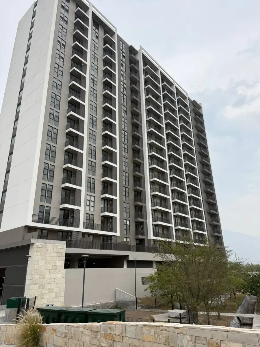 Departamento en venta en El Lechugal, Santa Catarina — foto 1 de 13