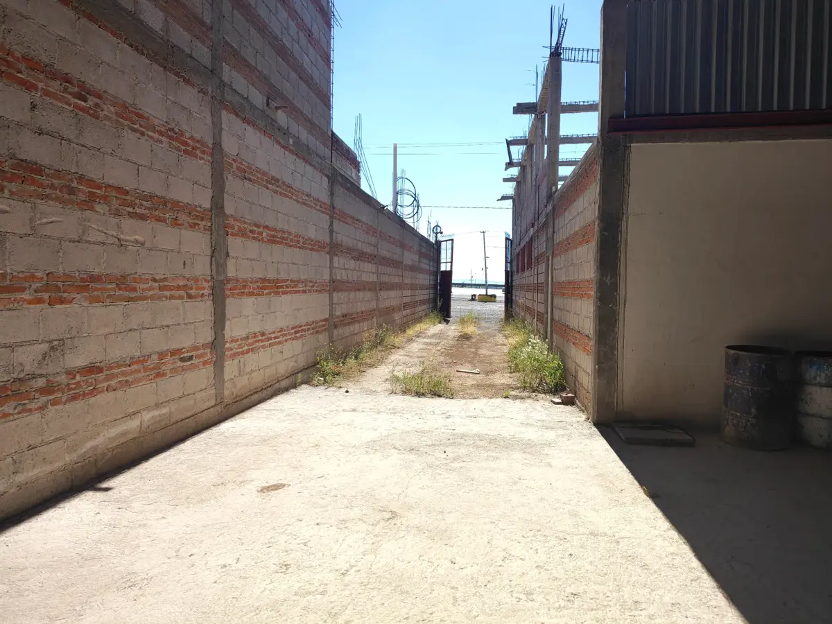 Bodega en renta en Palmillas, San Juan del Río — foto 1 de 13