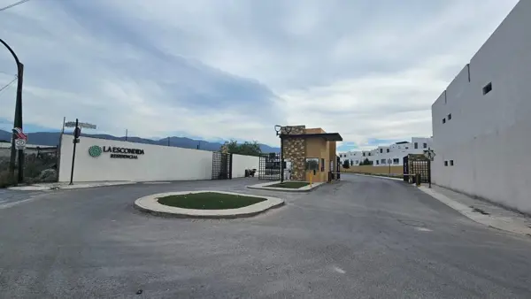 Terreno en venta en La Escondida, Saltillo — foto 2 de 3