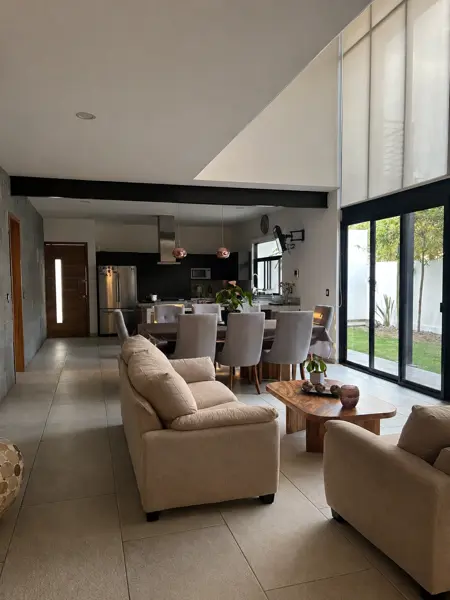 Casa en venta en Villas de Irapuato, Irapuato — foto 2 de 44