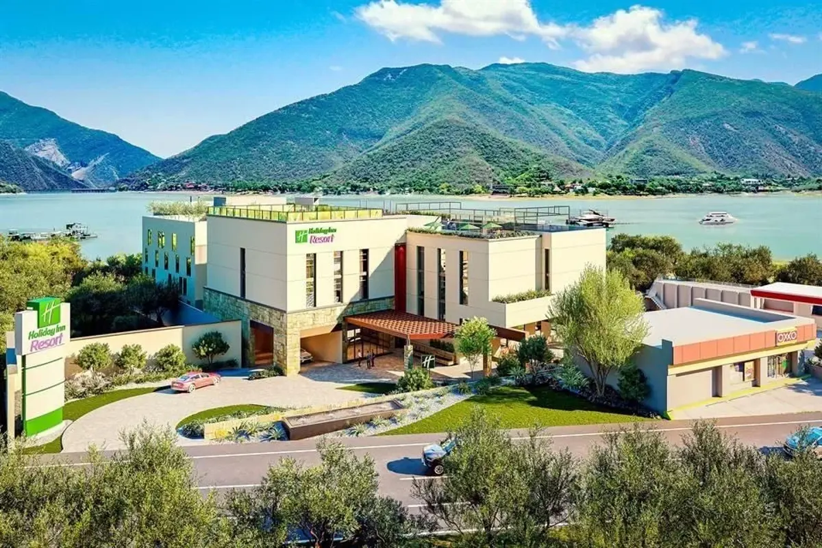 Hotel en venta en El Pueblito de Santiago, Santiago — foto 1 de 3