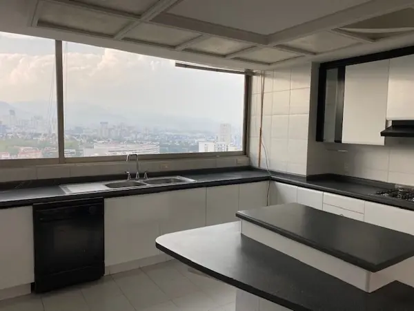 Departamento en venta en Bosques de las Lomas, Cuajimalpa de Morelos — foto 3 de 32