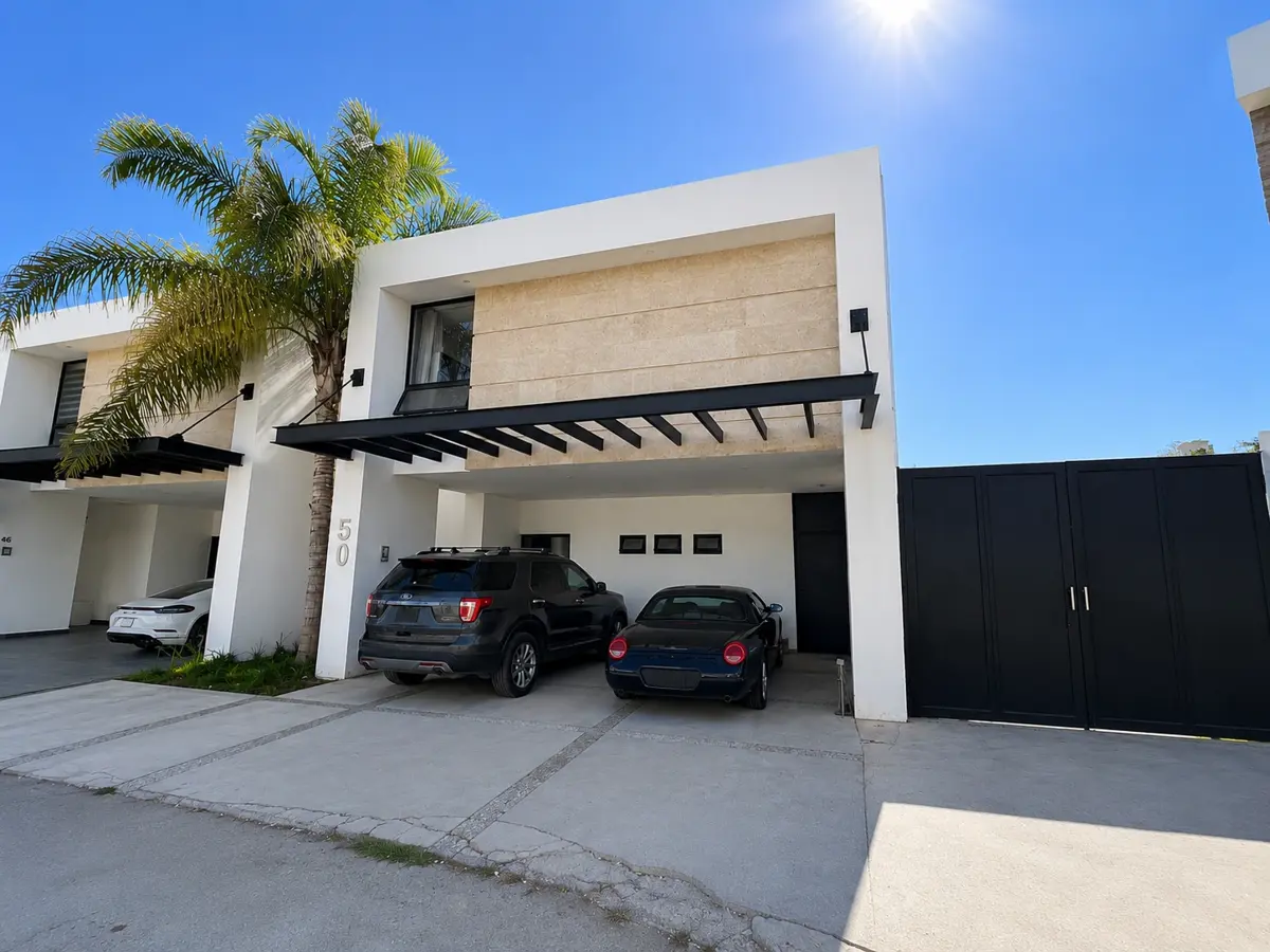 Casa en venta en Santa Bárbara, Torreón — foto 1 de 19