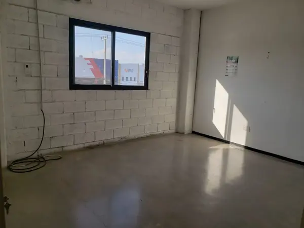 Bodega en renta en San Benito, Culiacán — foto 3 de 11