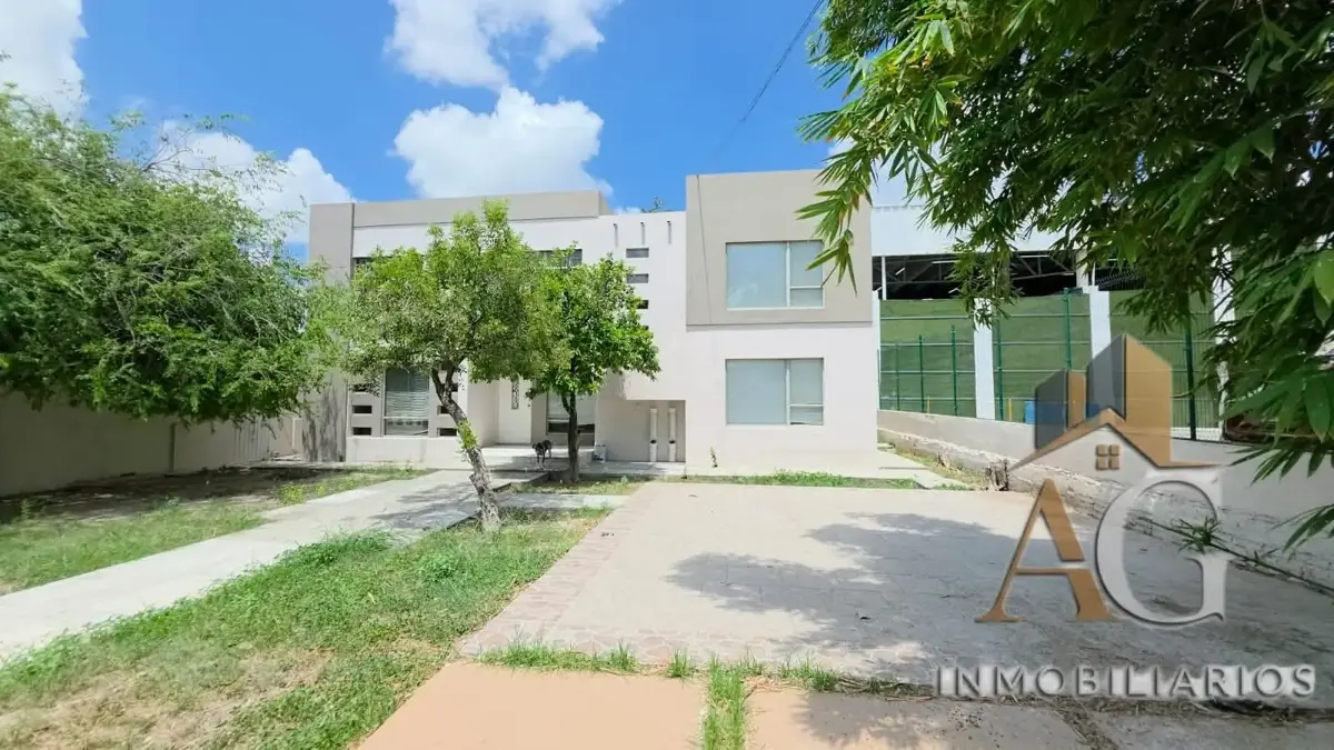 Casa en venta en Industrial, Matamoros — foto 1 de 19