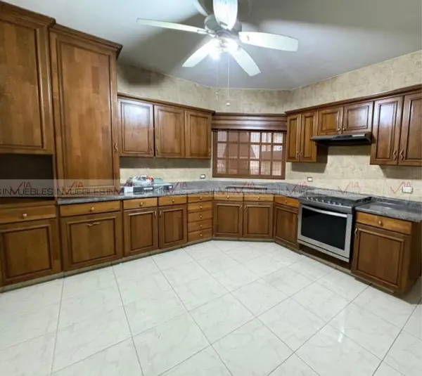Casa en venta en Colinas de San Jeronimo, Monterrey — foto 3 de 16