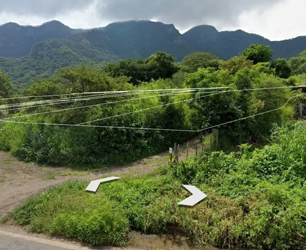 Terreno en venta en Chiquihuitlán, Autlán de Navarro — foto 2 de 3