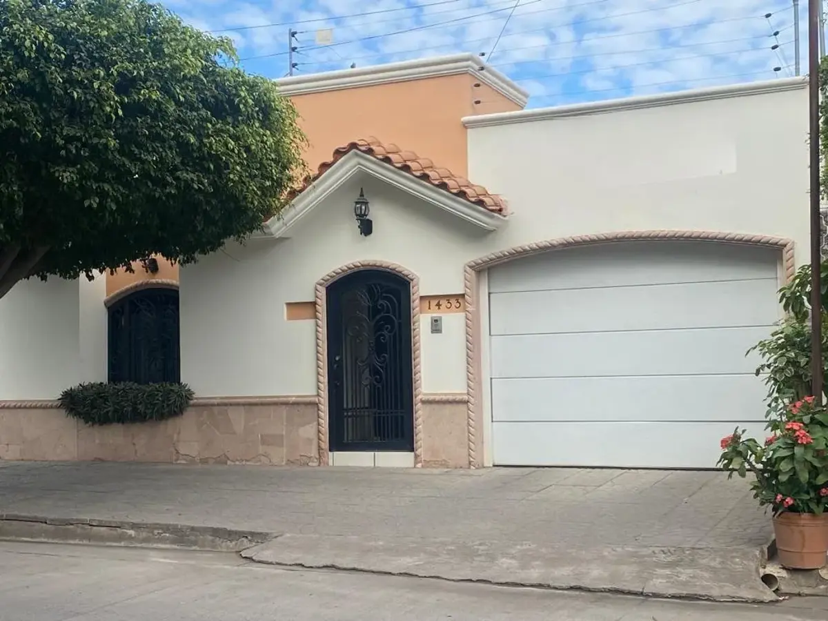 Casa en venta en Margarita, Culiacán — foto 1 de 15