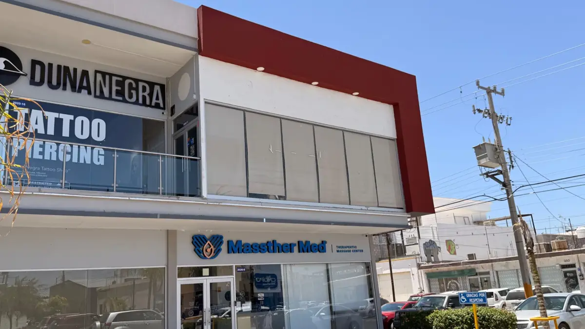 LOCAL EN RENTA SOBRE AV JUAREZ, TORREON, COAH LOCAL EN RENTA SOBRE AV JUAREZ, TORREON, COAH