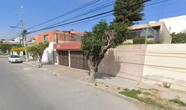 Casa en venta en Las Águilas, San Luis Potosí — foto 3 de 14