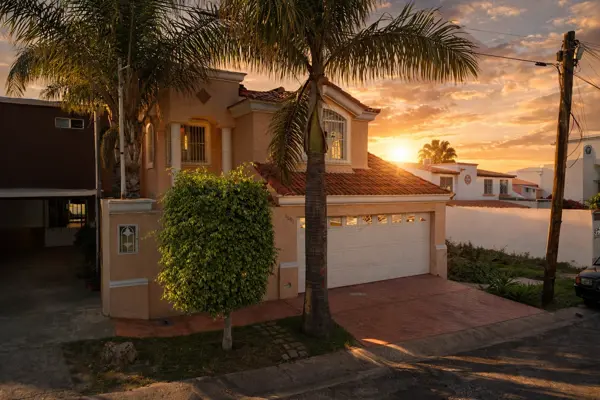 Casa en venta en Playas de Tijuana Sección Jardines del Sol, Tijuana — foto 2 de 15
