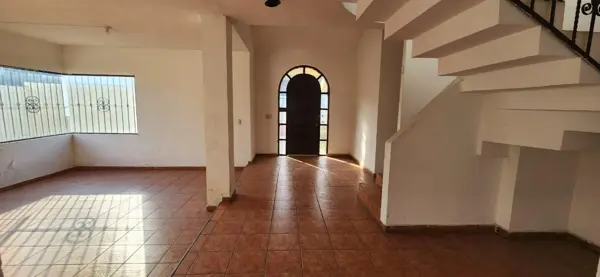 Casa en renta en Los Pinos, Saltillo — foto 3 de 15
