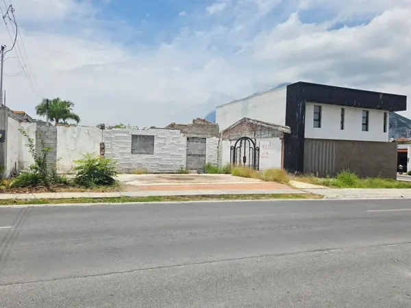 Casa en venta en Del Valle, San Pedro Garza García — foto 2 de 10