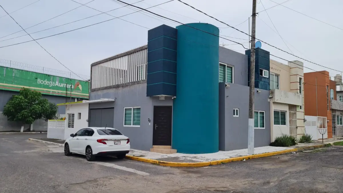 Casa en venta en Adolfo Ruiz Cortines, Veracruz — foto 1 de 20