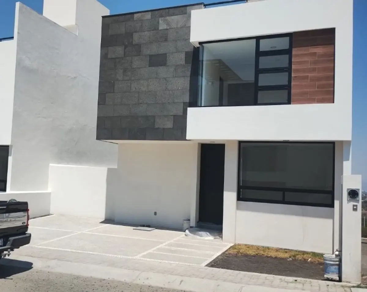 Casa en venta en Punta Esmeralda, Corregidora — foto 1 de 12