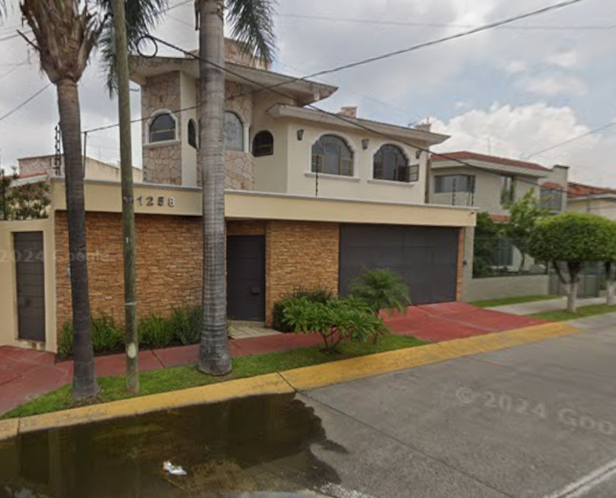 Casa en venta en Prados Tepeyac, Zapopan — foto 1 de 9