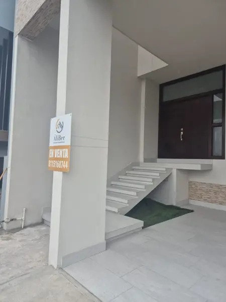 Casa en venta en La Montaña, García — foto 2 de 14