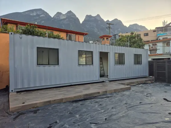 LOCAL COMERCIAL TIPO CONTENEDOR EN RENTA EN CUMBRES 5to SECTOR, MONTERREY