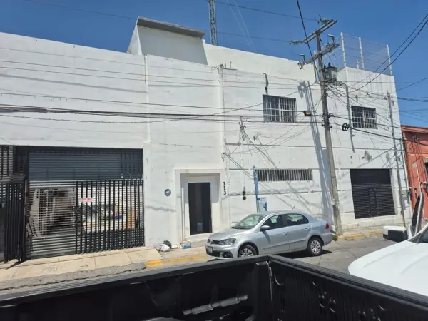 EDIFICIO COMERCIAL EN RENTA EN SAN NICOLÁS DE LOS GARZA