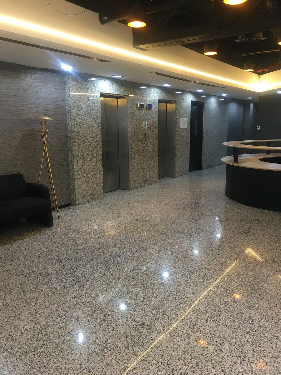 Oficina en renta en Residencial Santa Bárbara, San Pedro Garza García — foto 1 de 11
