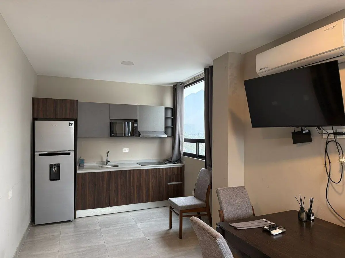 Departamento en renta en Del Valle, San Pedro Garza García — foto 1 de 11