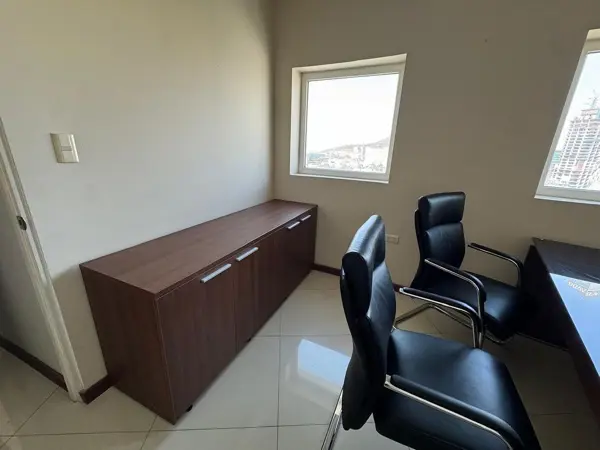 CONSULTORIO EN RENTA TORRE AVE