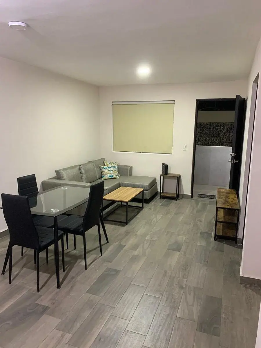 Departamento en renta en Miguel Hidalgo, Santa Catarina — foto 1 de 10