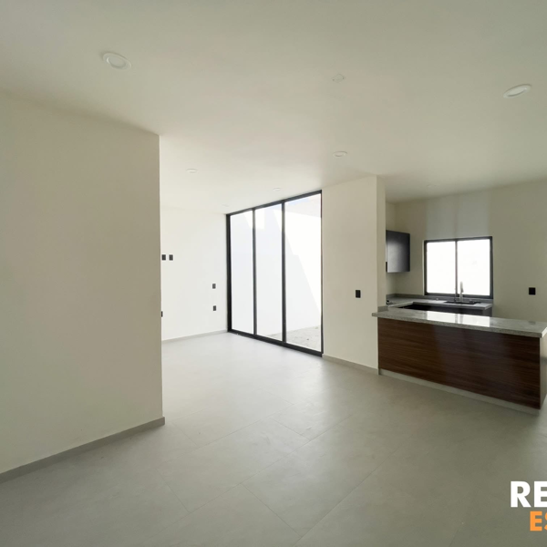 Casa en venta en Montellano, Villa de Álvarez — foto 3 de 10